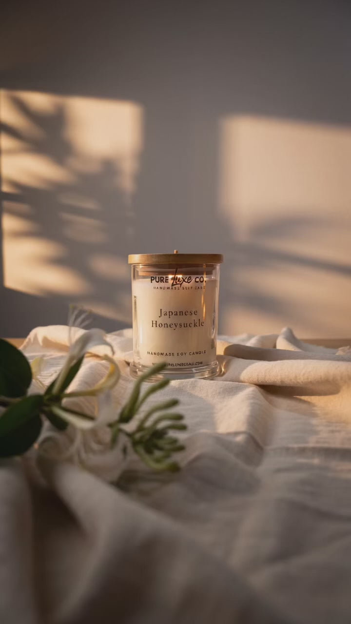 Large Soy Candle with Wooden Wick